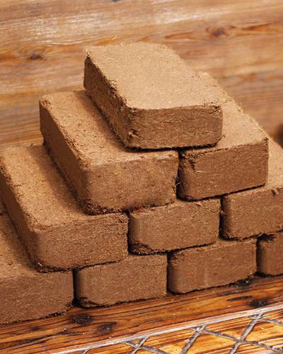 Coir Peat Bricks