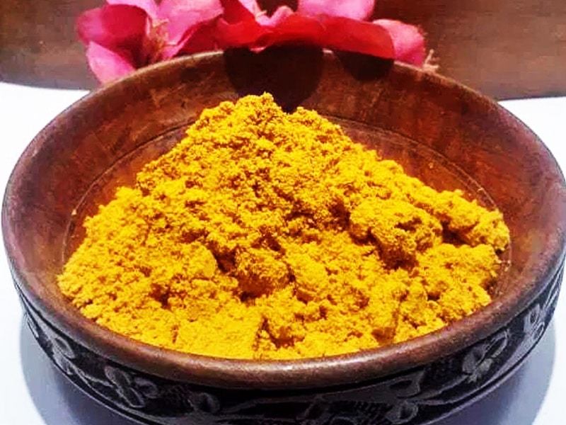 Turmeric Ubtan for Even Skin Tone and Glow